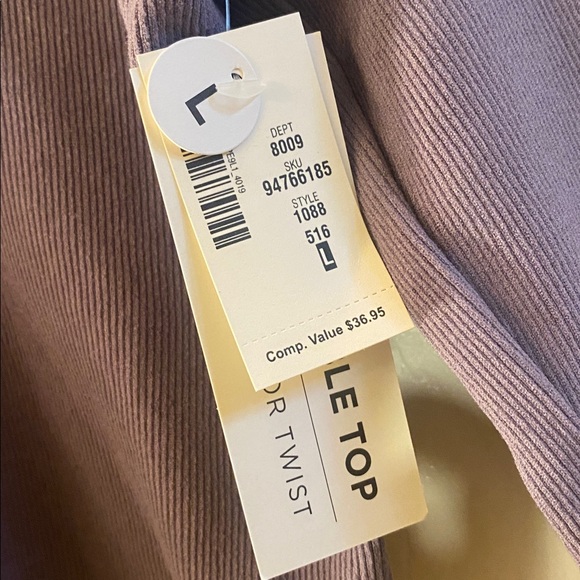 Aeropostale Lavender Long Sleeve Convertible Front, Back, Or Twist Crop Top NWTs - Picture 13 of 13